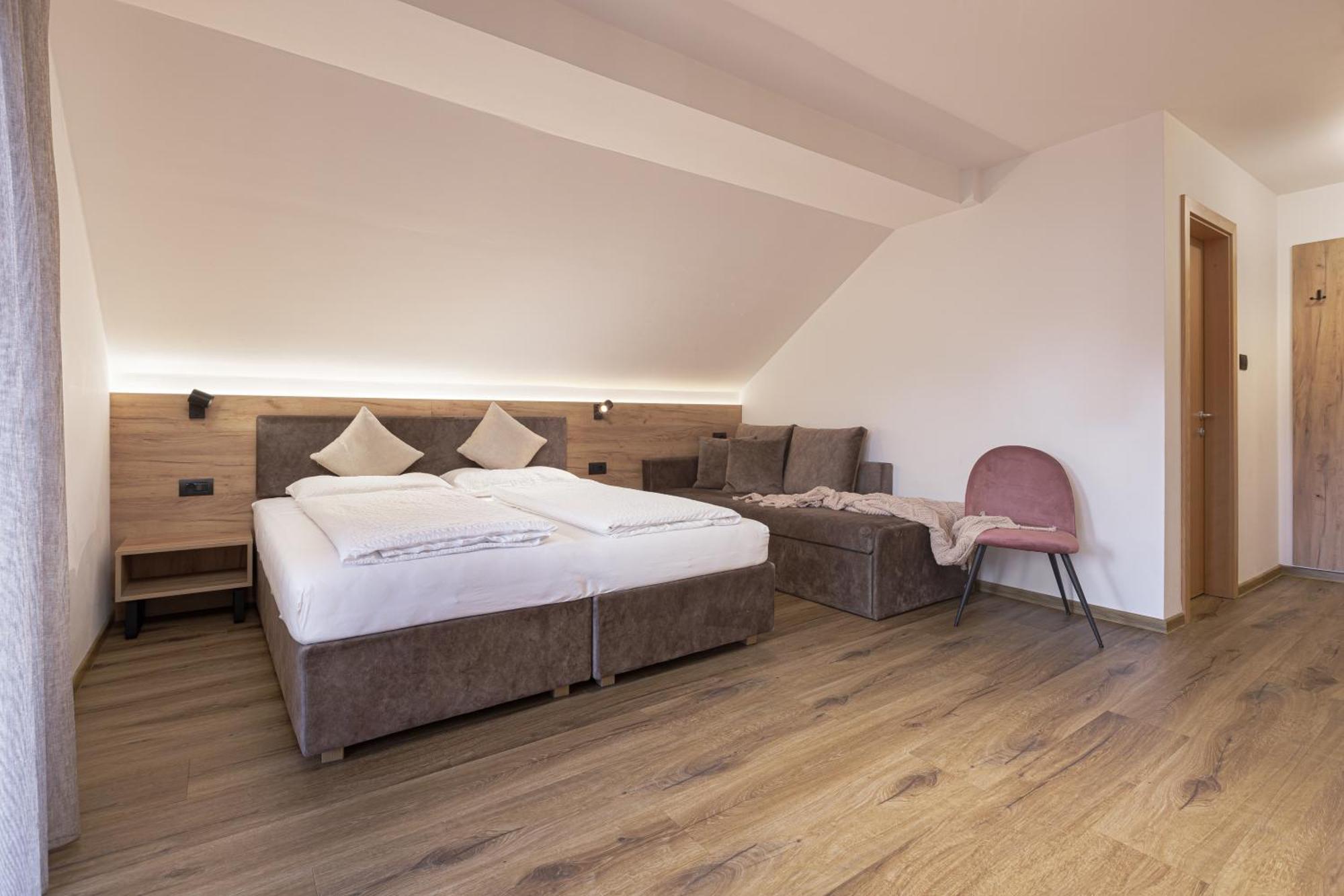 Family Aparthotel Winklwiese Olang Buitenkant foto